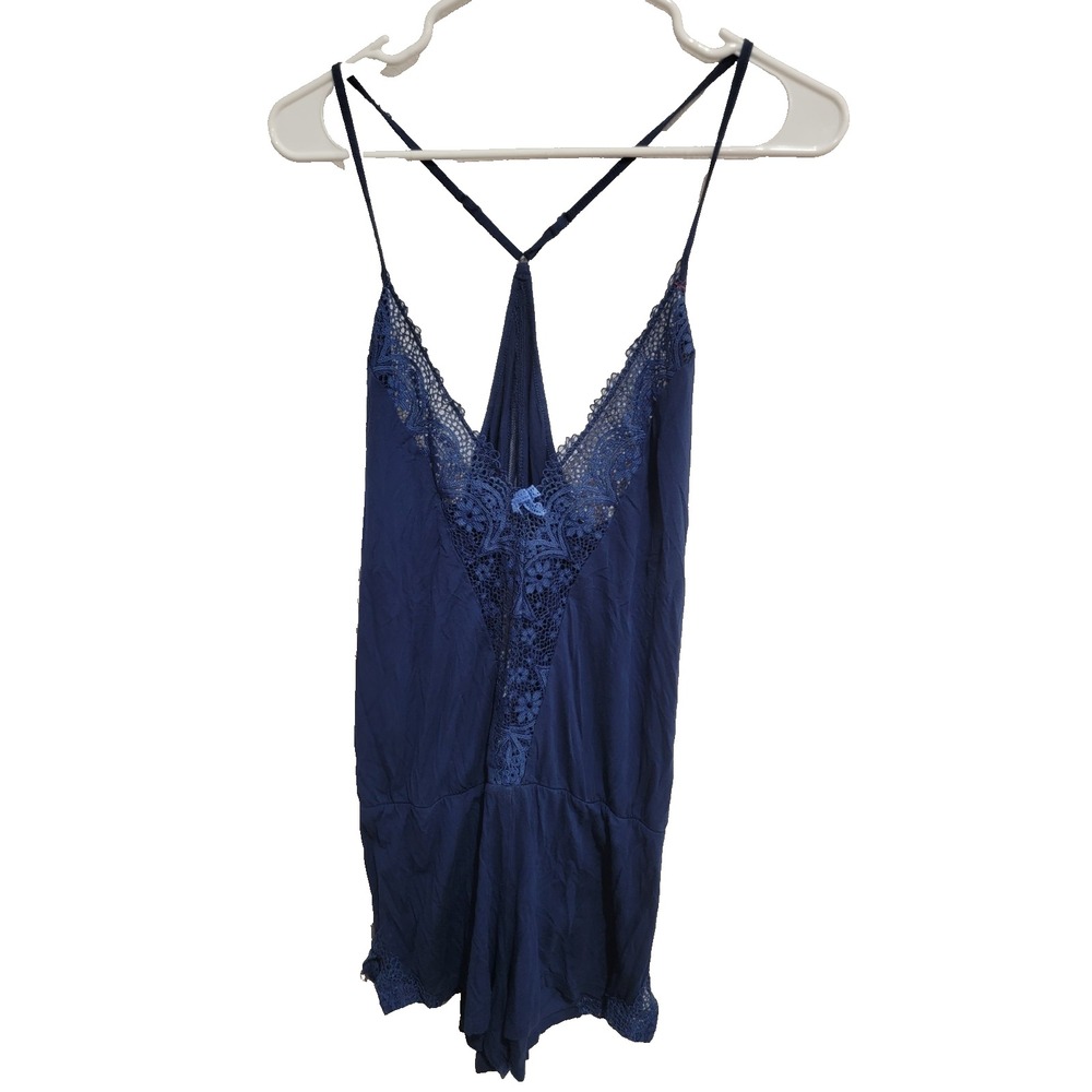 Victoria's Secret Sz M Blue Romper Sleepwear One piece Shorts Back Cutout, Lace